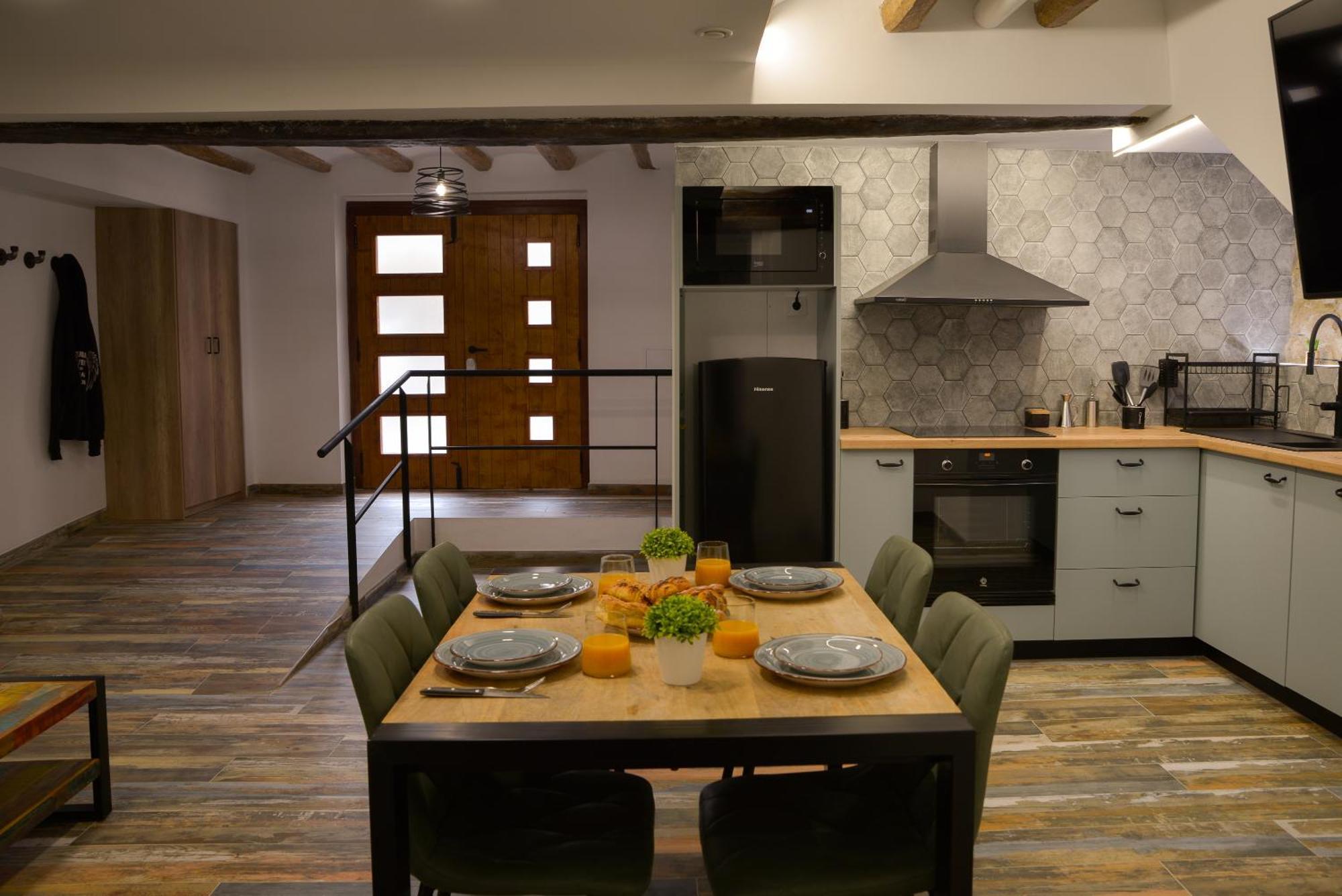 Apartament La Merce De Can Miralter Сант Пау де Сегуриес Екстериор снимка